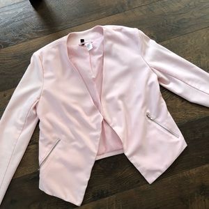 Baby pink blazer 🎀